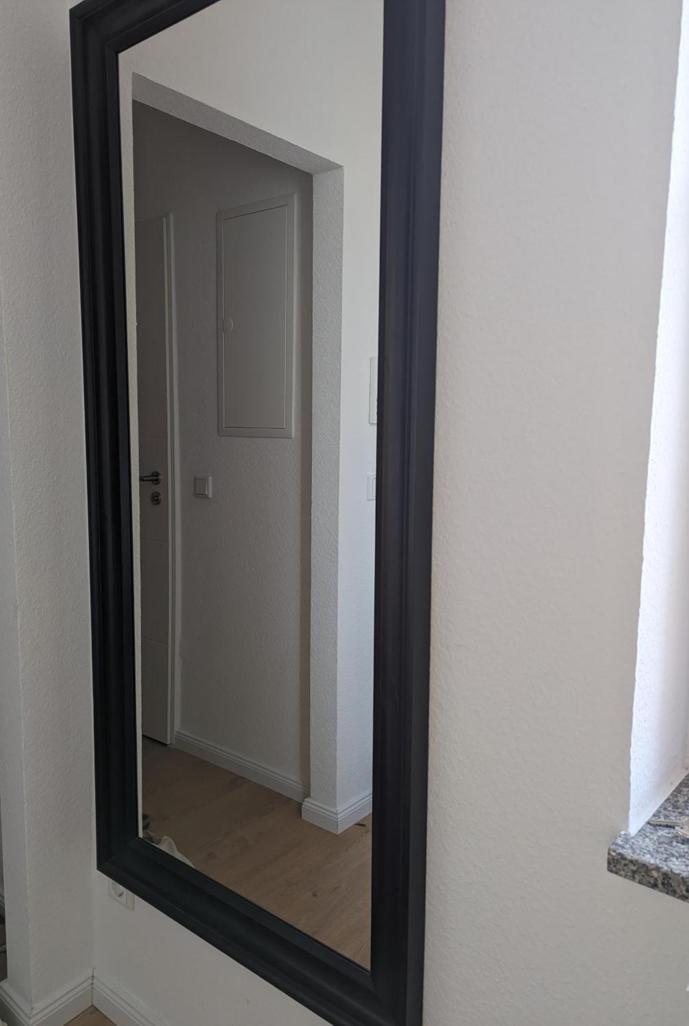 Helle 2 Mit Office Apartment Düsseldorf